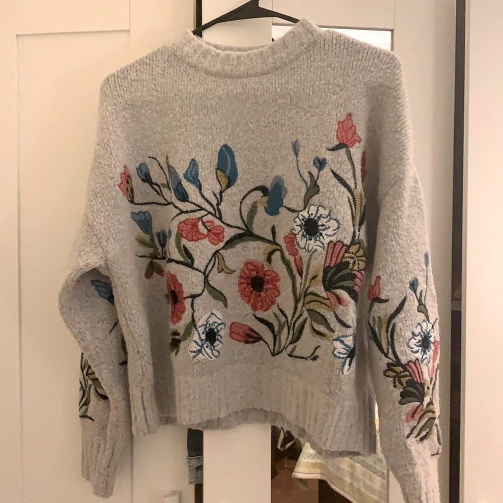Gray Knit Sweater with Embroidery from Boutique